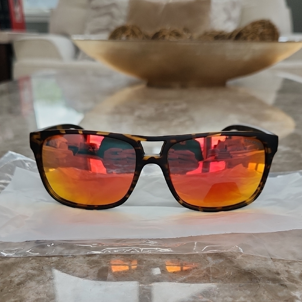 Icon Tempo  Tortious Shell Sunglasses with Orange/Red Lenses, New, Never Used